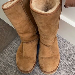 UGG Australia
